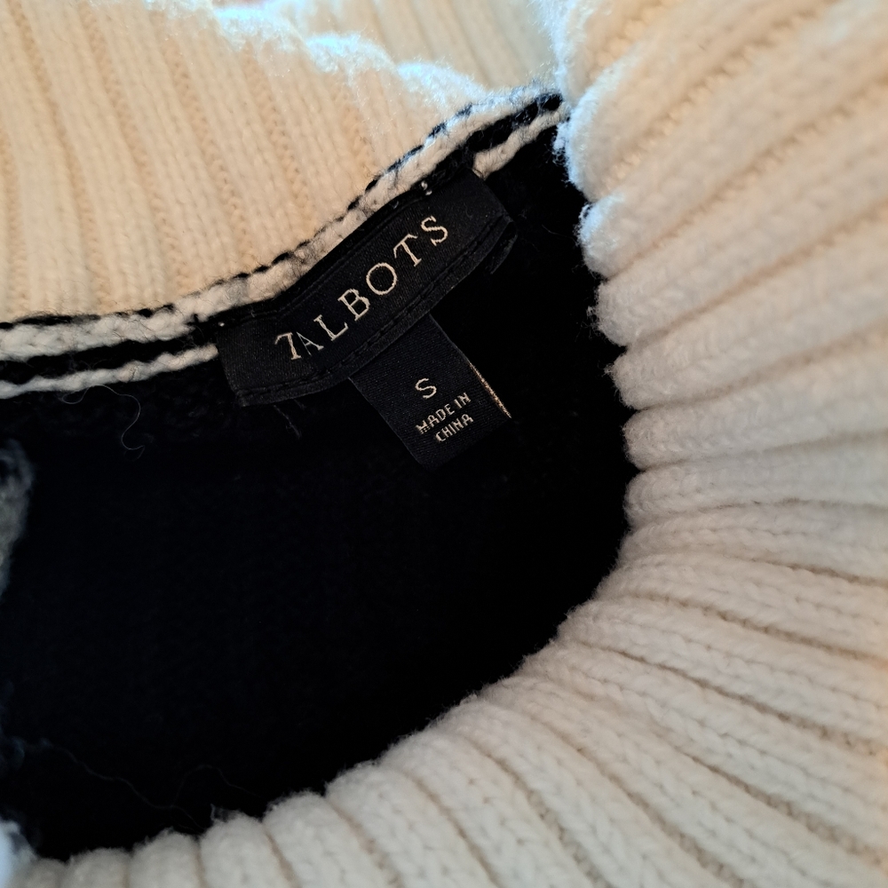 Talbots Sweater - Picture 3 of 7